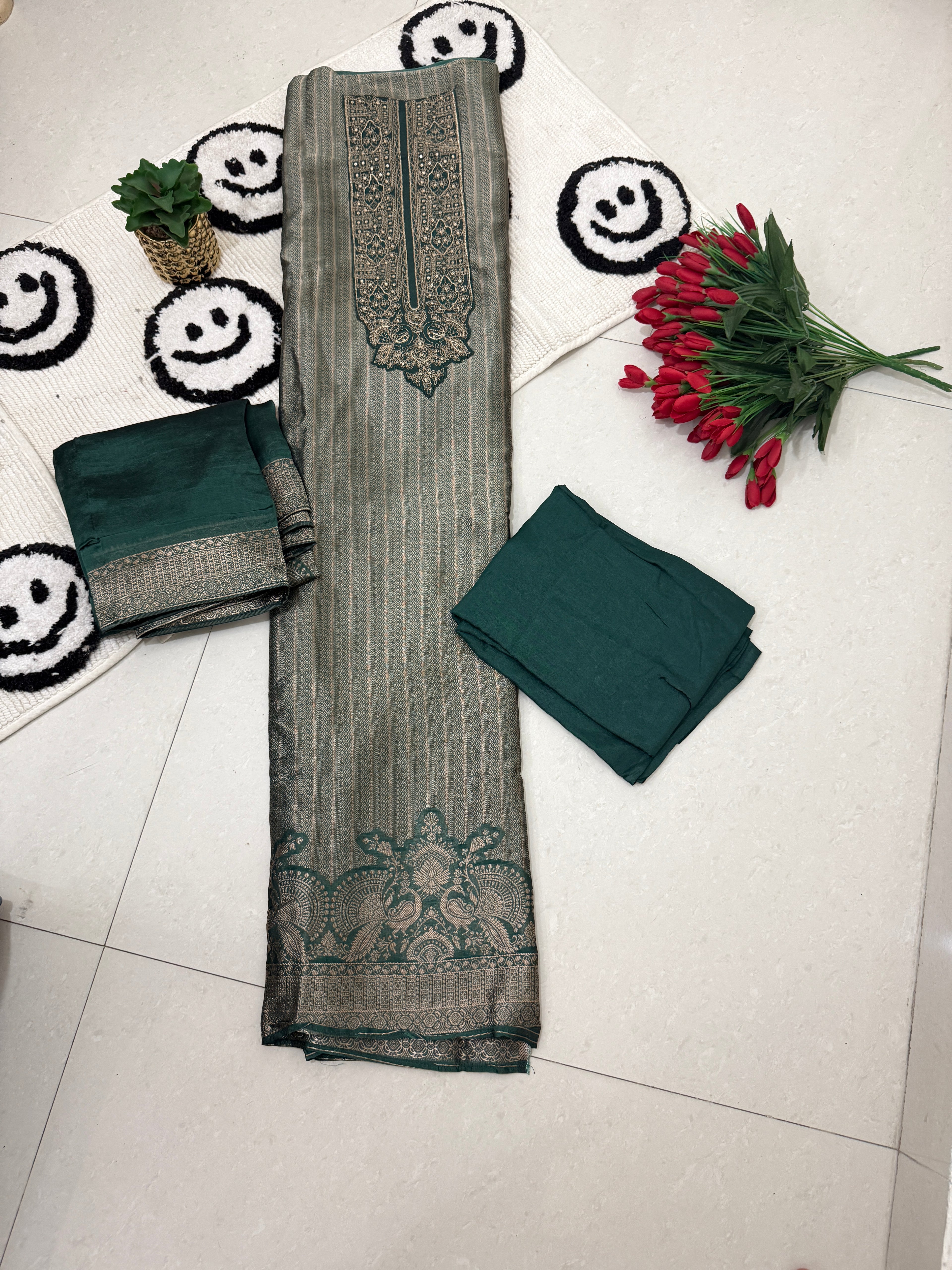 Emerald Banarasi Elegance