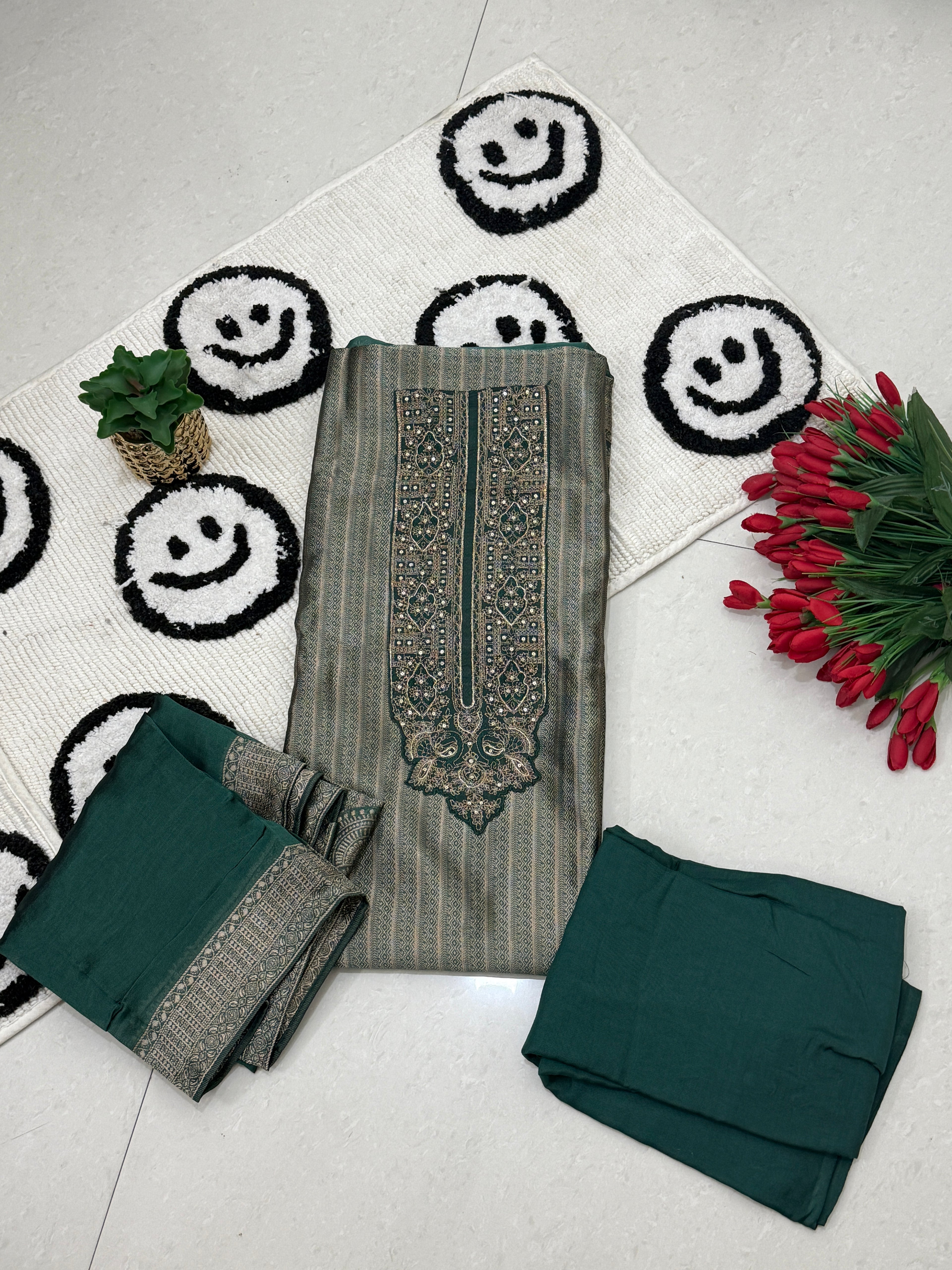 Emerald Banarasi Elegance